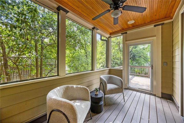 279 Lakeview Avenue NE, Atlanta, GA 30305