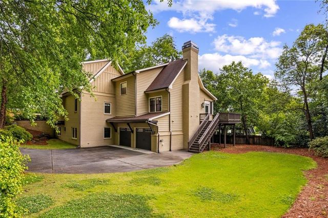 279 Lakeview Avenue NE, Atlanta, GA 30305