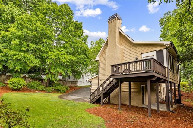 279 Lakeview Avenue NE, Atlanta, GA 30305