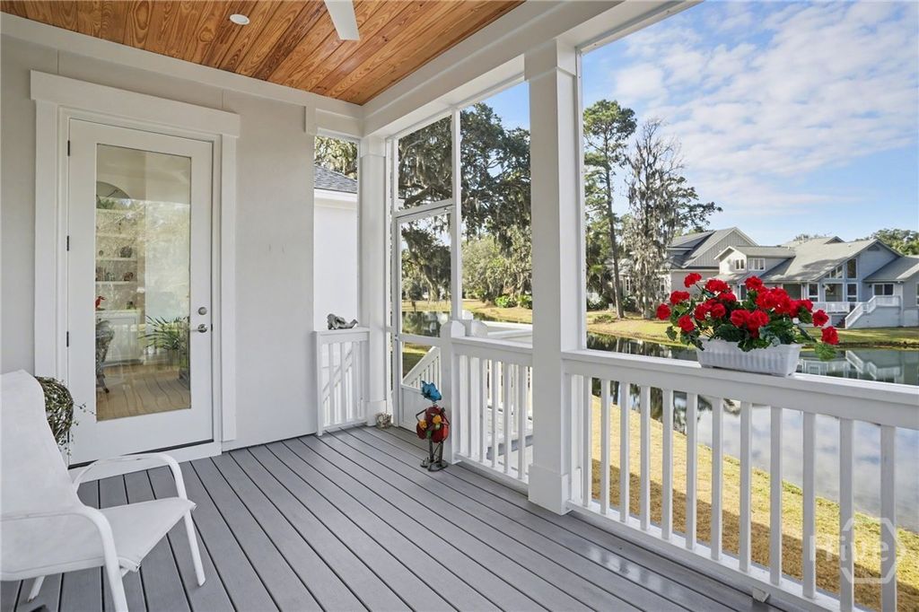 Image 33 of property listing at 2 Top Gallant Circle, Savannah, GA 31411