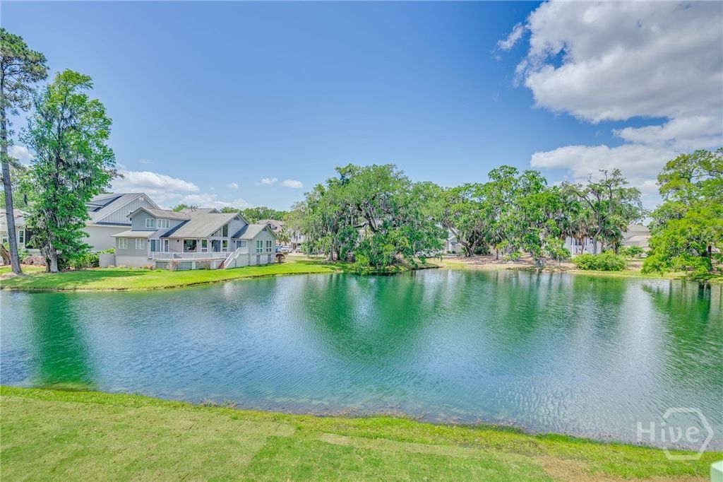 Image 34 of property listing at 2 Top Gallant Circle, Savannah, GA 31411