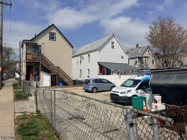 383 Highland Ave, Passaic City, NJ 07055