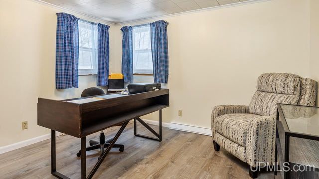 1600 W Breen Avenue, Kingsford, MI 49802