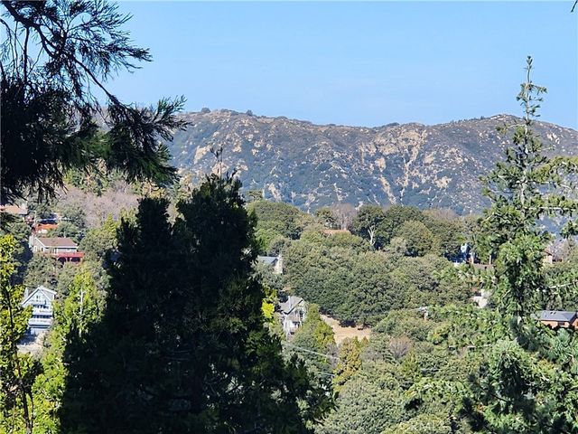 24200 Altdorf, Crestline, CA 92325