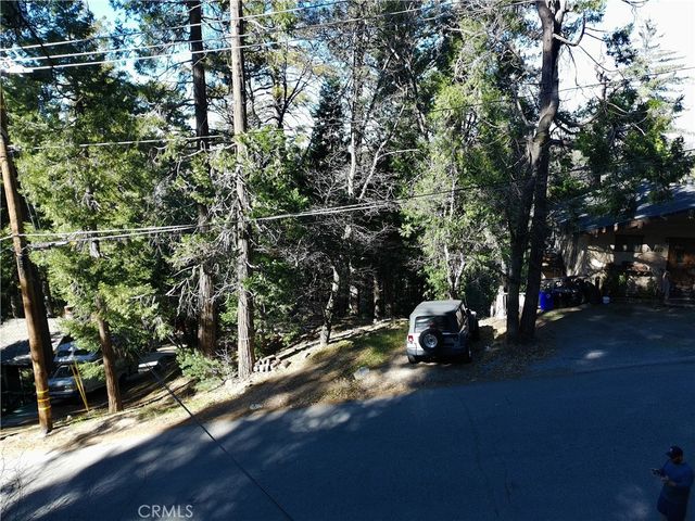 24200 Altdorf, Crestline, CA 92325