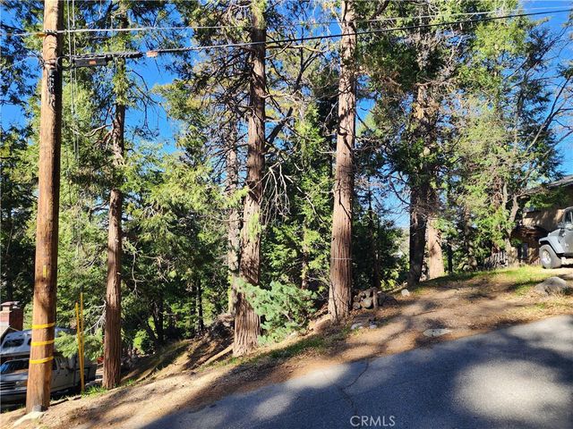 24200 Altdorf, Crestline, CA 92325