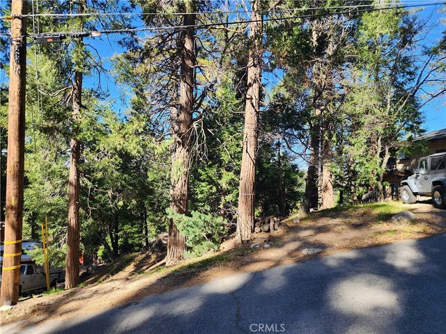 24200 Altdorf, Crestline, CA 92325