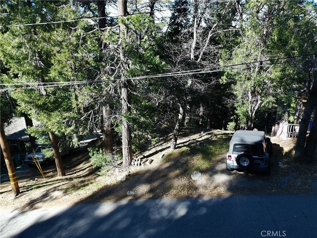 24200 Altdorf, Crestline, CA 92325