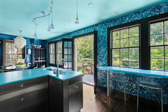 8 Orne Sq 8, Salem, MA 01970