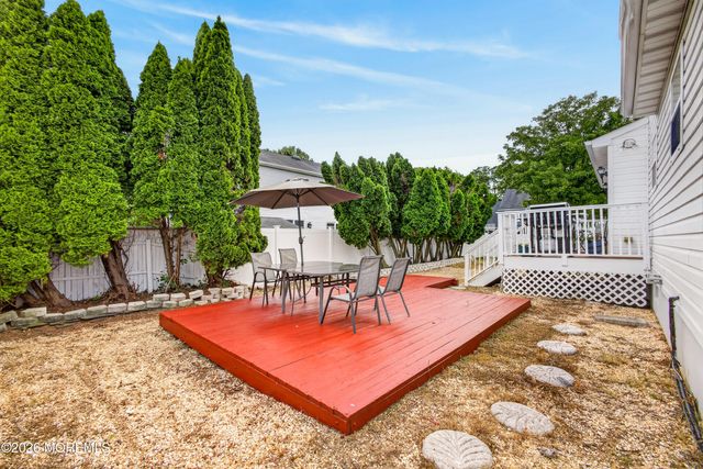6 Red Maple Drive, Brick, NJ 08724