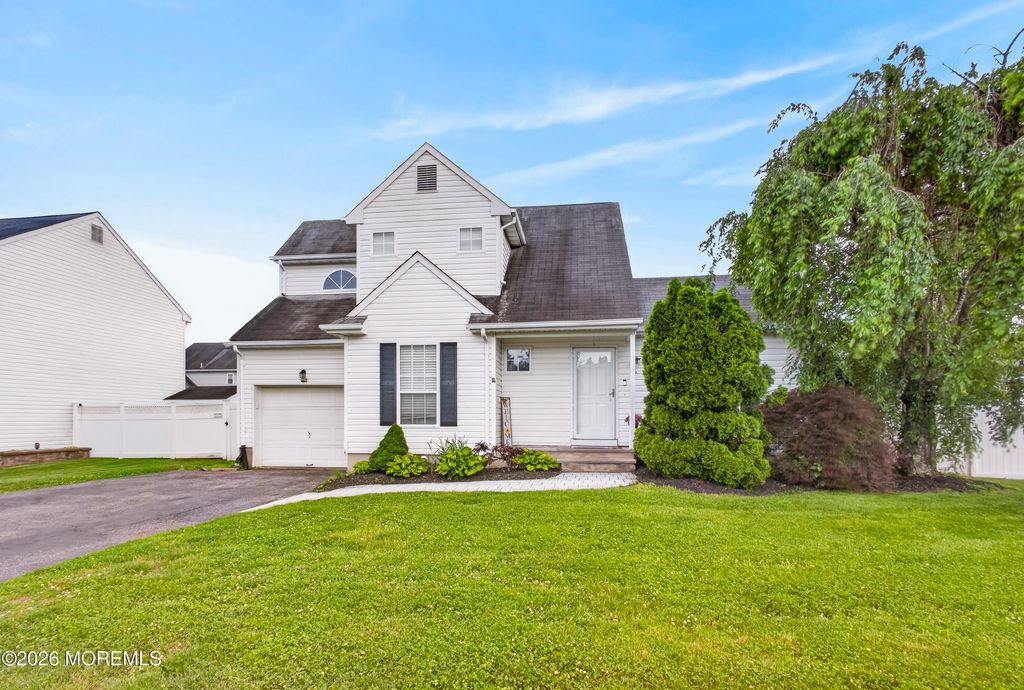 6 Red Maple Drive, Brick, NJ 08724