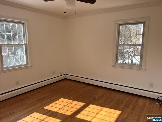 195 Godwin Avenue 1st Fl, Ridgewood, NJ 07450