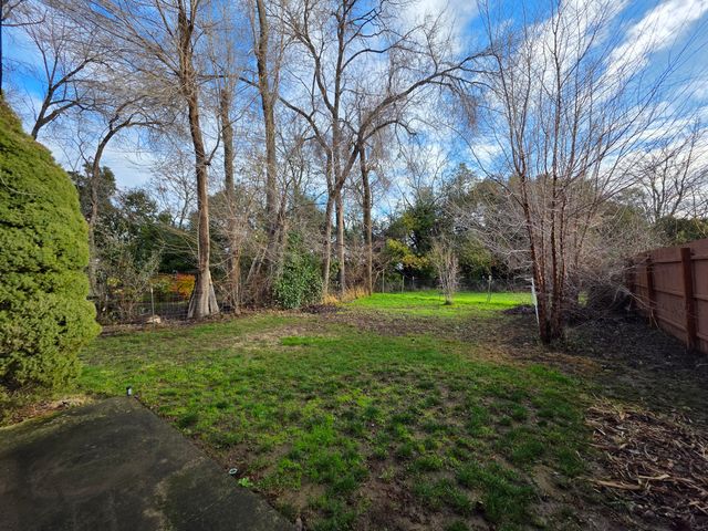 301 Freeman Road UNIT 30, Central Point, OR 97502