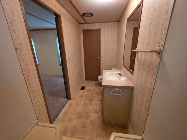 301 Freeman Road UNIT 30, Central Point, OR 97502