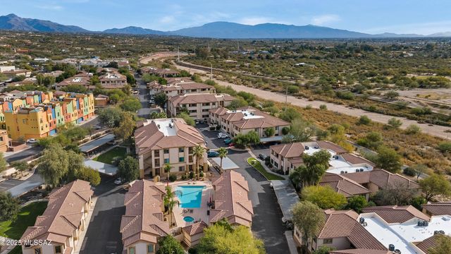 2550 E River Rd Unit 13305, Tucson, AZ 85718