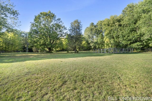 3293 Timberidge Trail, Saugatuck, MI 49453