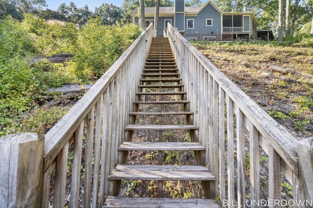 3293 Timberidge Trail, Saugatuck, MI 49453