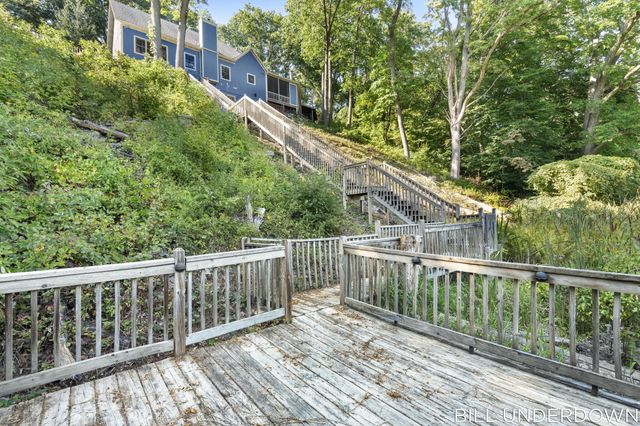 3293 Timberidge Trail, Saugatuck, MI 49453