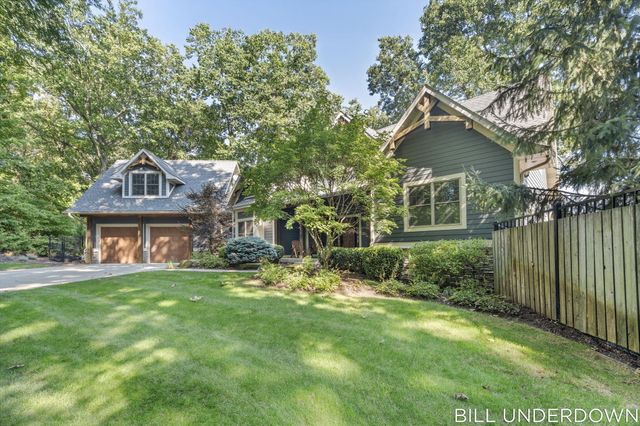3293 Timberidge Trail, Saugatuck, MI 49453
