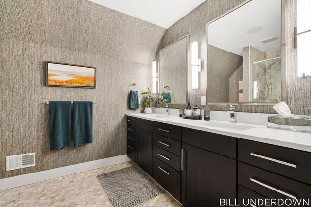 3293 Timberidge Trail, Saugatuck, MI 49453