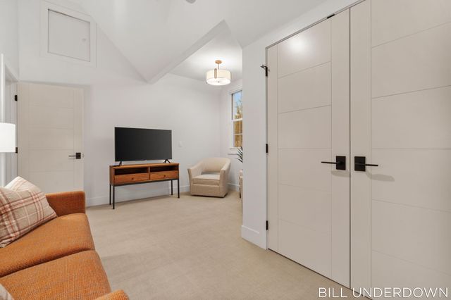 3293 Timberidge Trail, Saugatuck, MI 49453