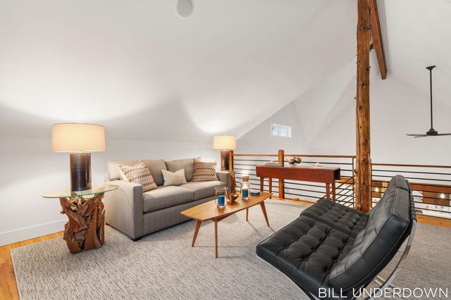 3293 Timberidge Trail, Saugatuck, MI 49453