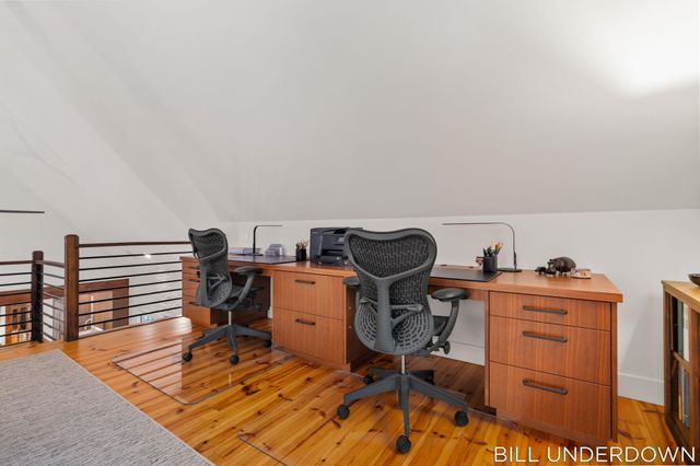 3293 Timberidge Trail, Saugatuck, MI 49453