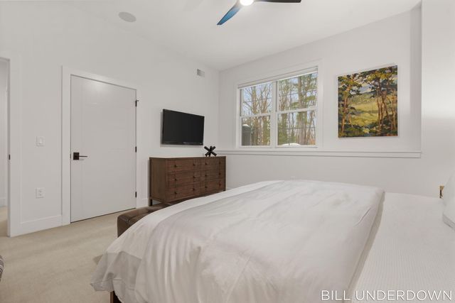 3293 Timberidge Trail, Saugatuck, MI 49453