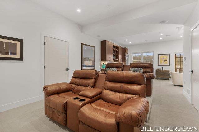 3293 Timberidge Trail, Saugatuck, MI 49453