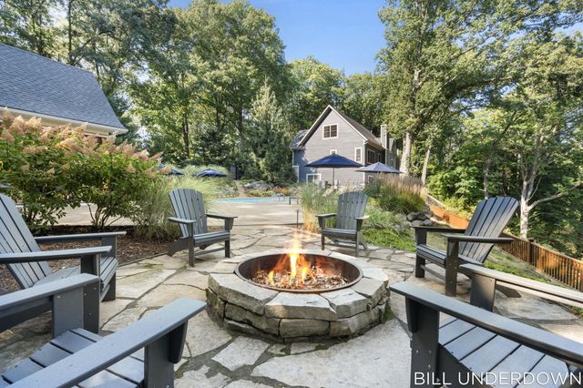 3293 Timberidge Trail, Saugatuck, MI 49453