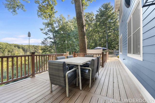 3293 Timberidge Trail, Saugatuck, MI 49453