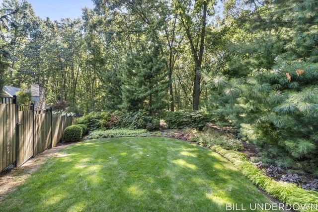 3293 Timberidge Trail, Saugatuck, MI 49453