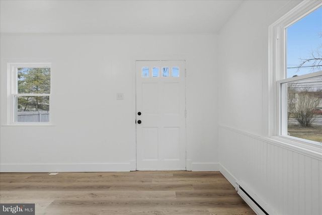 719 SMITHFIELD AVE, Winchester, VA 22601