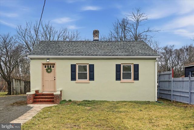 719 SMITHFIELD AVE, Winchester, VA 22601