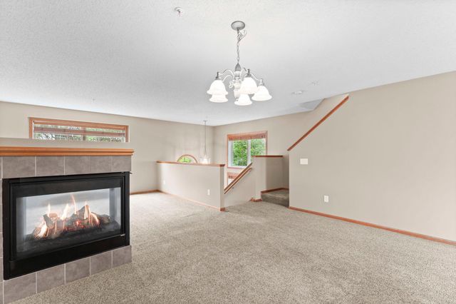 868 Ledgestone Drive, Mahtomedi, MN 55115