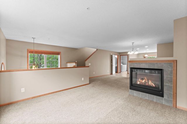 868 Ledgestone Drive, Mahtomedi, MN 55115