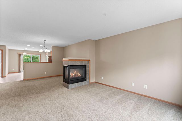 868 Ledgestone Drive, Mahtomedi, MN 55115