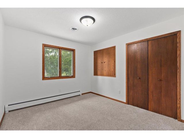 1735 Highway 63, New Richmond, WI 54017
