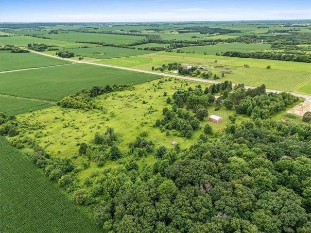 1735 Highway 63, New Richmond, WI 54017
