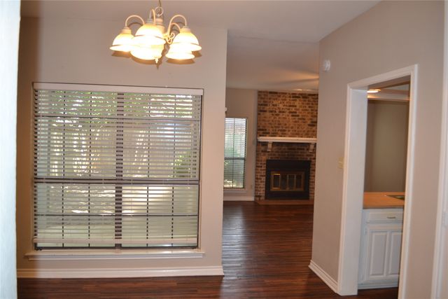 404 Benjamin Street, Denton, TX 76207