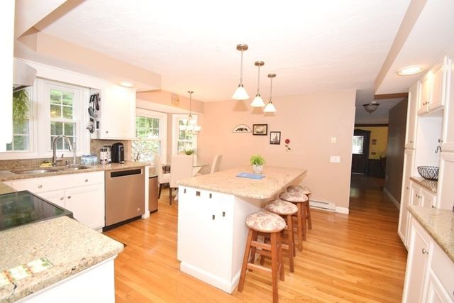 14 Colonial Drive, Shrewsbury, MA 01545