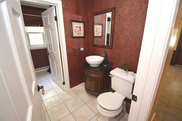 14 Colonial Drive, Shrewsbury, MA 01545