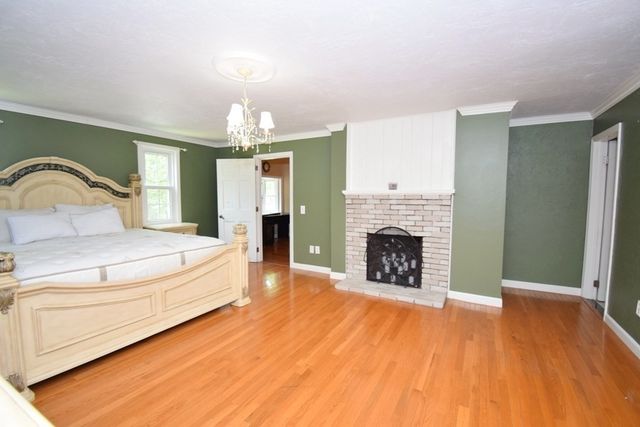 14 Colonial Drive, Shrewsbury, MA 01545