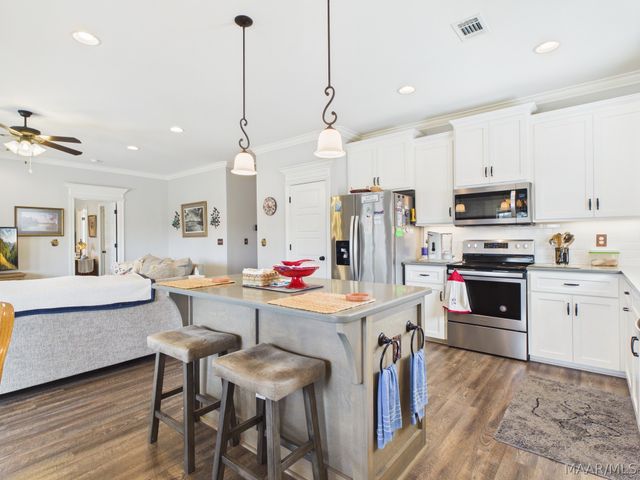 37 Tallahatchie Drive, Wetumpka, AL 36093