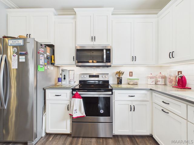 37 Tallahatchie Drive, Wetumpka, AL 36093