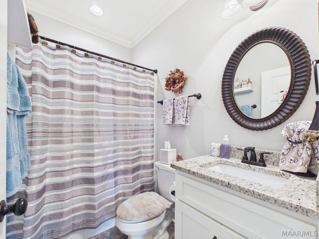 37 Tallahatchie Drive, Wetumpka, AL 36093