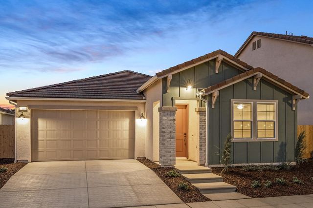 7138 W Ashcroft Avenue, Fresno, CA 93723