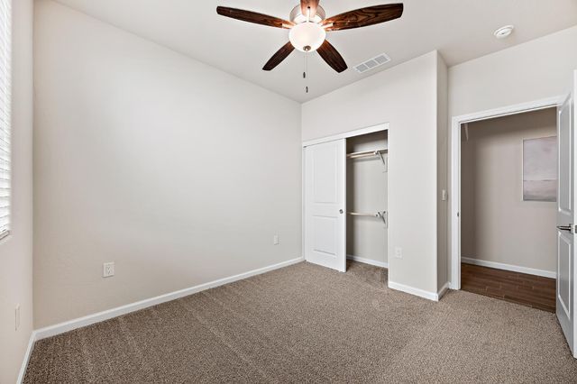 7138 W Ashcroft Avenue, Fresno, CA 93723