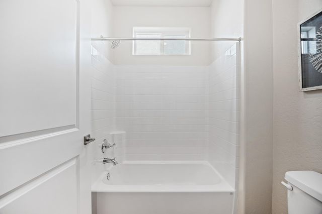 7138 W Ashcroft Avenue, Fresno, CA 93723