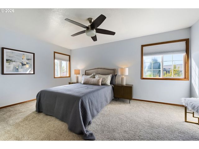 665 Ne VALARIE Ct, Hillsboro, OR 97124